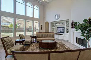 105 Hawke Bay Ln, Friendswood, TX 77546 - Photo 14