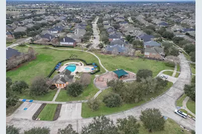 105 Hawke Bay Lane, Friendswood, TX 77546 - Photo 46