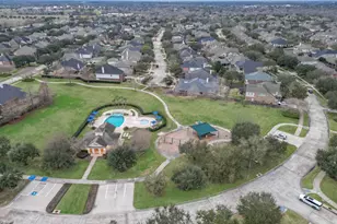 105 Hawke Bay Ln, Friendswood, TX 77546 - Photo 46