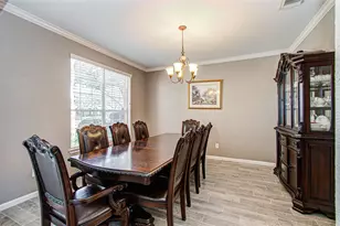 105 Hawke Bay Ln, Friendswood, TX 77546 - Photo 8