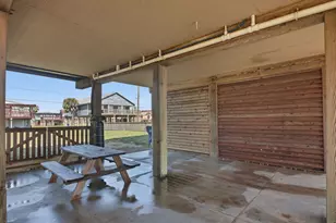 706 Beach Dr, Freeport, TX 77541 - Photo 26