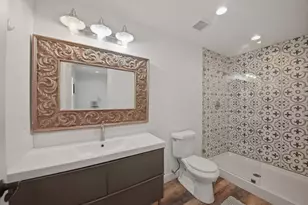 706 Beach Dr, Freeport, TX 77541 - Photo 12