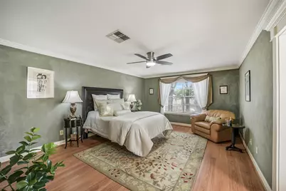 9340 Briar Forest, Houston, TX 77063 - Photo 24