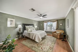 9340 Briar Forest, Houston, TX 77063 - Photo 24