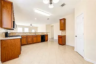 7419 Sabinal Creek Dr, Richmond, TX 77407 - Photo 14