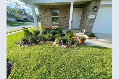 24242 Breckenridge Pass Lane, Hockley, TX 77447 - Photo 2