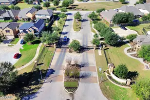 7502 Simpson Springs Ln, Spring, TX 77389 - Photo 2