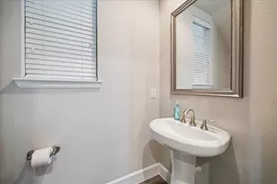 1725 W 23rd St, Houston, TX 77008 - Photo 12