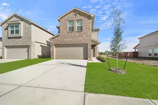 13429 Lucky Bill Ln, Houston, TX 77048 - Photo 1