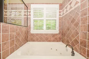 46 Grants Lake Cir, Sugar Land, TX 77479 - Photo 22