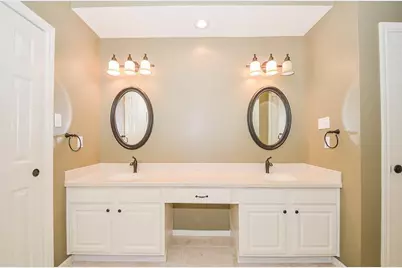 46 Grants Lake Circle, Sugar Land, TX 77479 - Photo 20