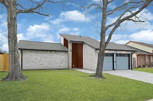 6507 Paso Del Sol Dr, Houston, TX 77083 - Photo 2