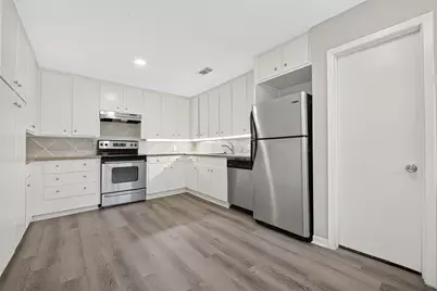 6305 Crab Orchard Road #2, Houston, TX 77057 - Photo 10