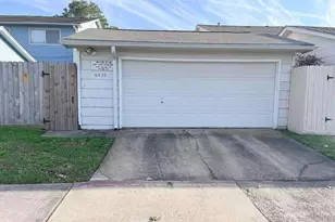 6439 S Briar Bayou Dr, Houston, TX 77072 - Photo 2