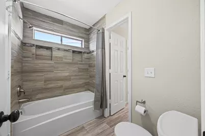 11118 Sprucedale Court, Houston, TX 77070 - Photo 34