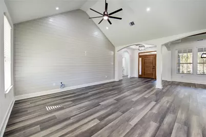 15940 Kitty Hawk Drive, Waller, TX 77484 - Photo 18