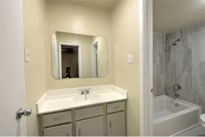 9009 Richmond Avenue #607, Houston, TX 77063 - Photo 16