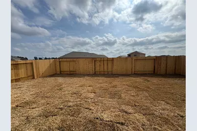 15684 Plum Brook Dr, Conroe, TX 77303 - Photo 10