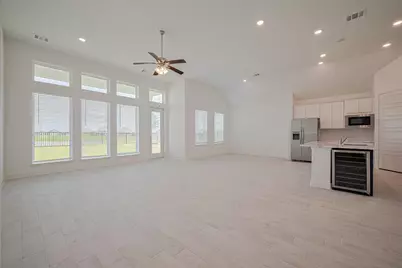 2911 Golden Isle Drive, Texas City, TX 77568 - Photo 4