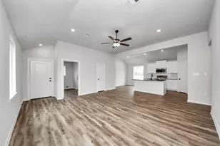 12825 Naval Dr, Conroe, TX 77306 - Photo 10