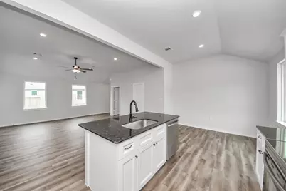 12825 Naval Drive, Conroe, TX 77306 - Photo 8