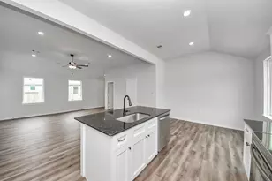 12825 Naval Dr, Conroe, TX 77306 - Photo 8