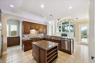 5402 Oakville Ct, Sugar Land, TX 77479 - Photo 8