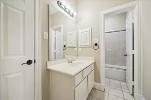 5402 Oakville Ct, Sugar Land, TX 77479 - Photo 16