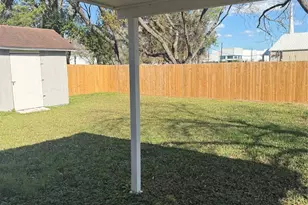 3606 Clover Ln, Deer Park, TX 77536 - Photo 8