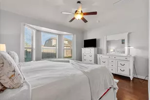 2443 Iniesta Ln, League City, TX 77573 - Photo 12