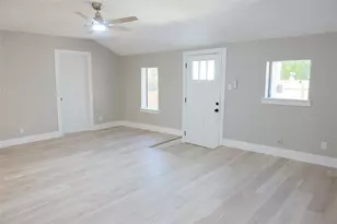 8414 De Priest St, Houston, TX 77088 - Photo 16