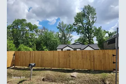 8414 De Priest Street, Houston, TX 77088 - Photo 4