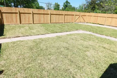 8414 De Priest Street, Houston, TX 77088 - Photo 32