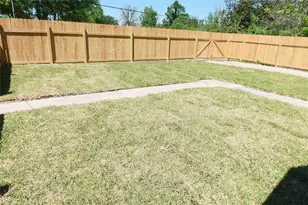8414 De Priest St, Houston, TX 77088 - Photo 32