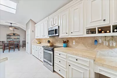 3721 Poets Court, Montgomery, TX 77356 - Photo 10