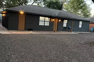 4323 Jamie Ln E, Houston, TX 77048 - Photo 8