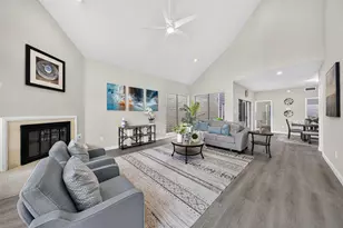 9592 Doliver Dr, Houston, TX 77063 - Photo 40