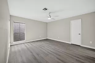 9592 Doliver Dr, Houston, TX 77063 - Photo 30