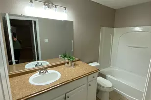 8825 E Buffalo Cir, Willis, TX 77378 - Photo 14