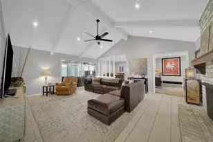 1059 Richelieu Ln, Houston, TX 77018 - Photo 10