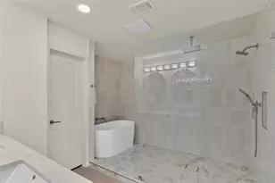 20 Buttonbush Ct, The Woodlands, TX 77380 - Photo 20
