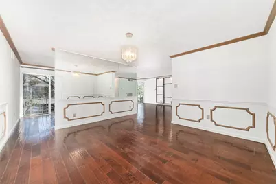 5050 Ambassador Way #309, Houston, TX 77056 - Photo 14