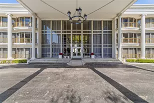 5050 Ambassador Way, Houston, TX 77056 - Photo 6