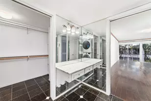 5050 Ambassador Way, Houston, TX 77056 - Photo 32