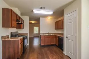 13022 Ristina Cir, Houston, TX 77048 - Photo 2