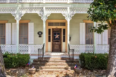 236 Preston Street, Columbus, TX 78934 - Photo 6