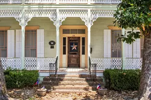 236 Preston St, Columbus, TX 78934 - Photo 6