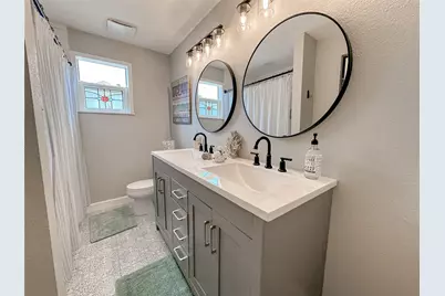 3128 Ursuline Street, Galveston, TX 77550 - Photo 16