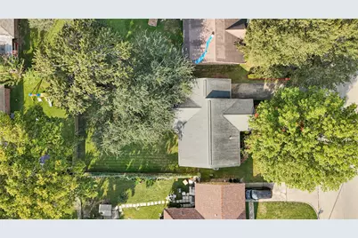 17018 Blairwood Drive, Houston, TX 77049 - Photo 22