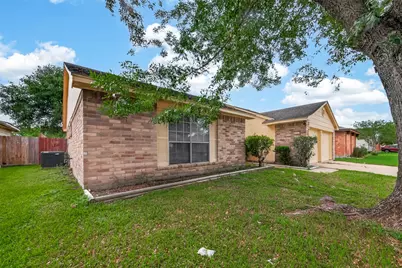 16738 Quailbriar, Missouri City, TX 77489 - Photo 2
